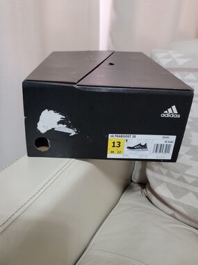 adidas Ultraboost 20 Runing Shoes Black With Vold Stripes.